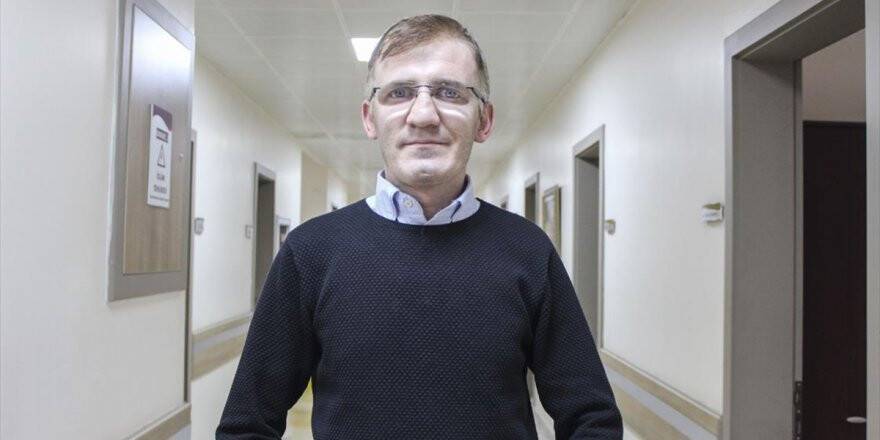 Albinizm Hastaları Teleskopik Gözlük Ve Büyük Puntolu Kitap İstiyor