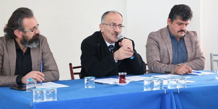Beyşehir'de dış mahallelerde belediye meclisi toplantısı dönemi