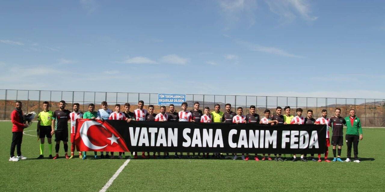 Türkiye Mehmetçik İçin Tek Yürek Oldu