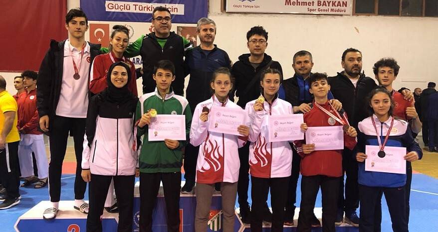 OKULLAR GENÇ TAEKWONDODA KONYA TAKIMLARI FİNALLERDE