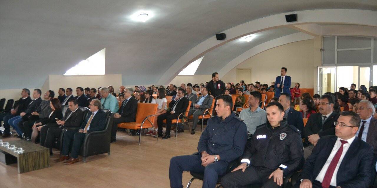 Kulu'da Mehmet Akif Ersoy anıldı