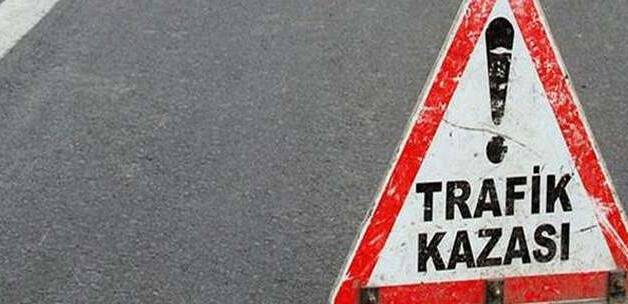 Ehliyetsiz sürücünün kullandığı otomobil devrildi: 1 ölü, 4 yaralı