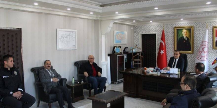 Yunak'ta koronavirüs konulu toplantı yapıldı