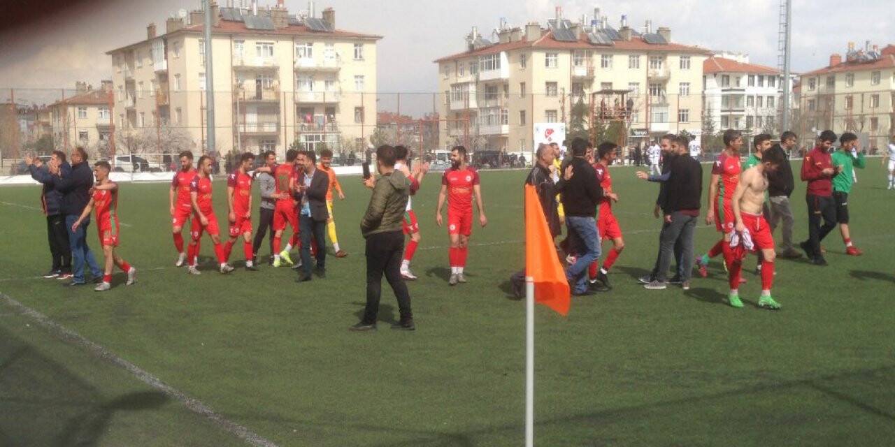 Şampiyon Gölyazıspor