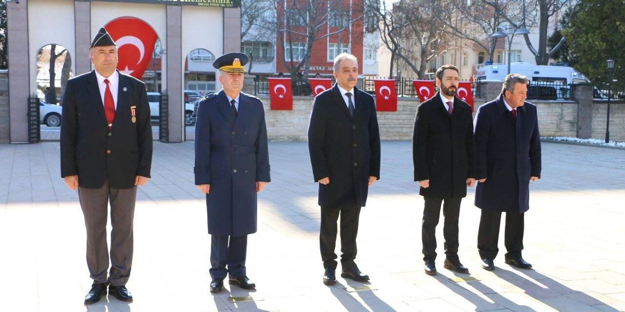 Çanakkale Zaferi’nin 105. yıl dönümü dolayısıyla tören yapıldı