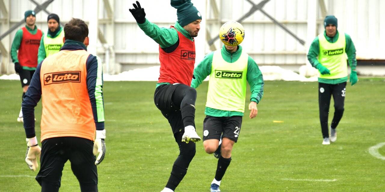 Konyaspor'da hazırlıklar sürüyor