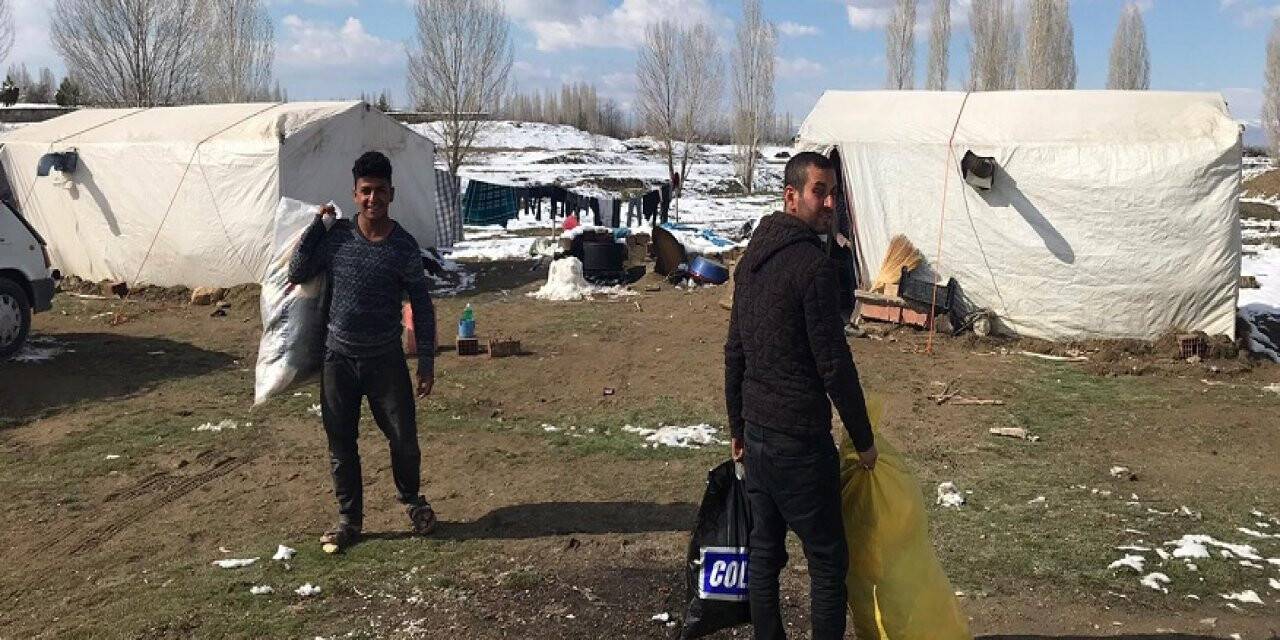 Akşehir Belediyesinden  Tarım işçilerine yardım
