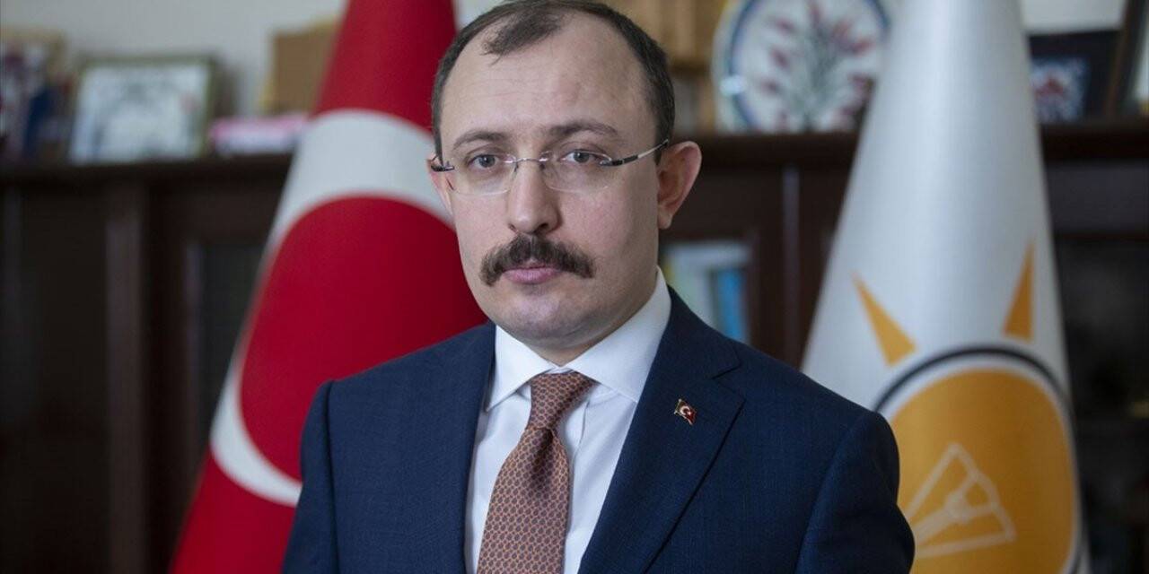 Ak Parti 2. Yargı Paketi'ni Meclis Başkanlığına Sundu