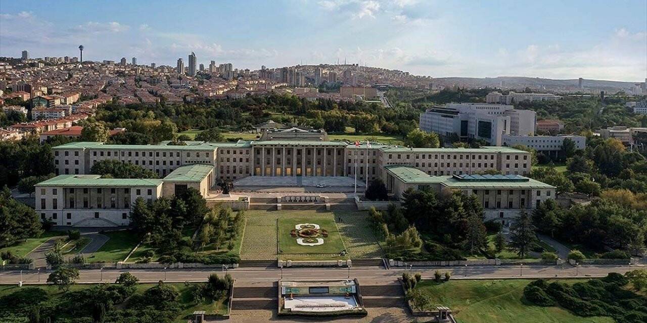 Tbmm’nin Açılışının 100’üncü Yıl Dönümü Etkinlikleri Ertelendi