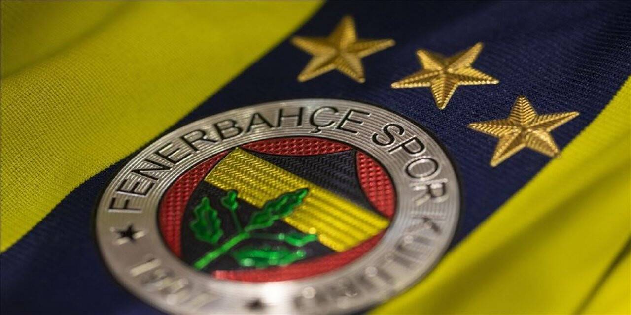 Fenerbahçe'de bir oyuncuda ve bir çalışanında koronavirüs çıktı