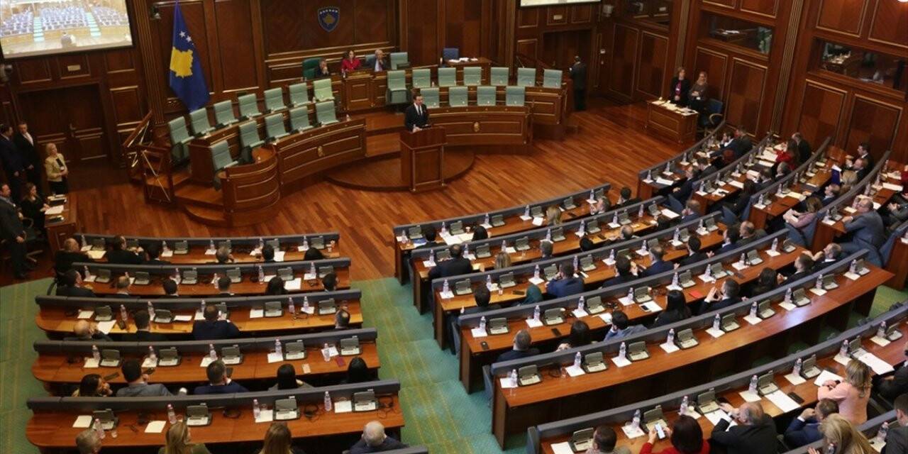 Kosova’da Koalisyon Hükümeti Düştü