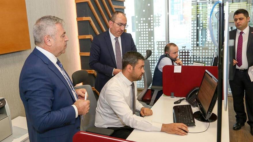 "Vefa Sosyal Destek Hattı" çalışmalara başladı