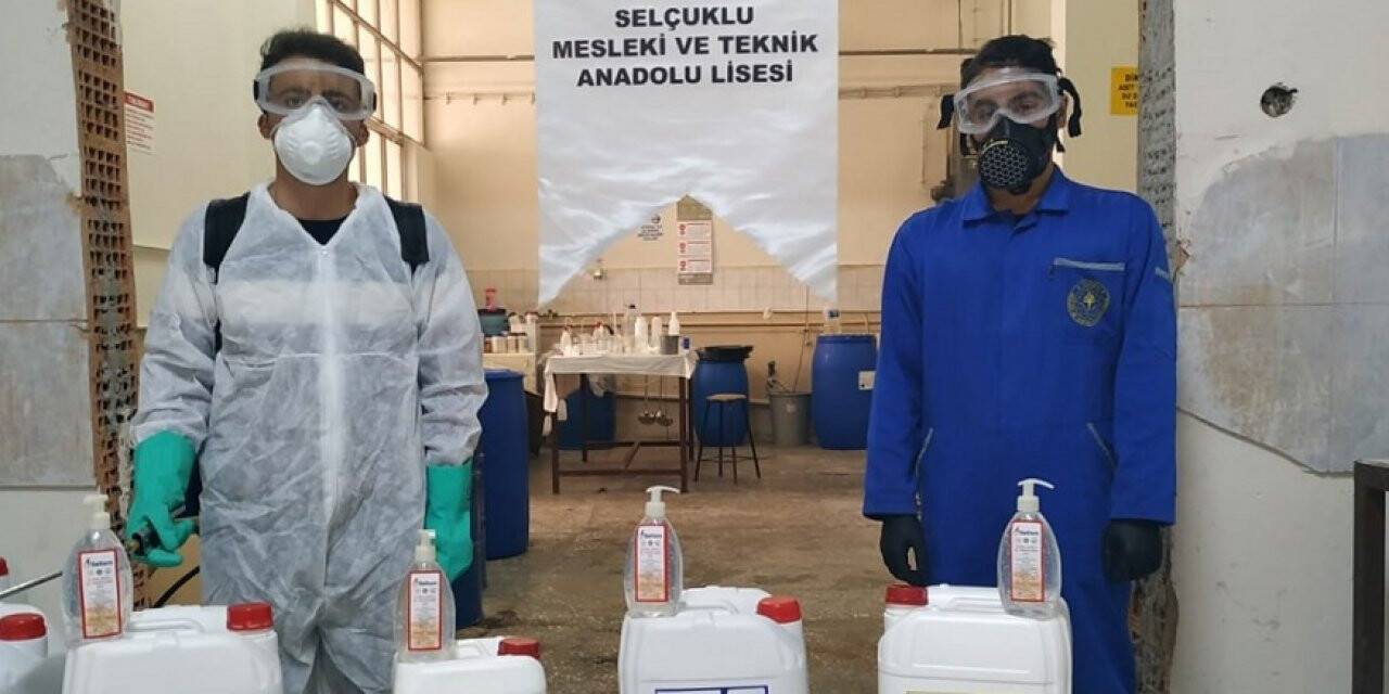 Konya'da Meslek Liselerinde Dezenfektan Üretimi