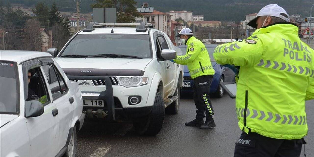 Şehir giriş ve çıkışlarına sağlık kontrol noktaları