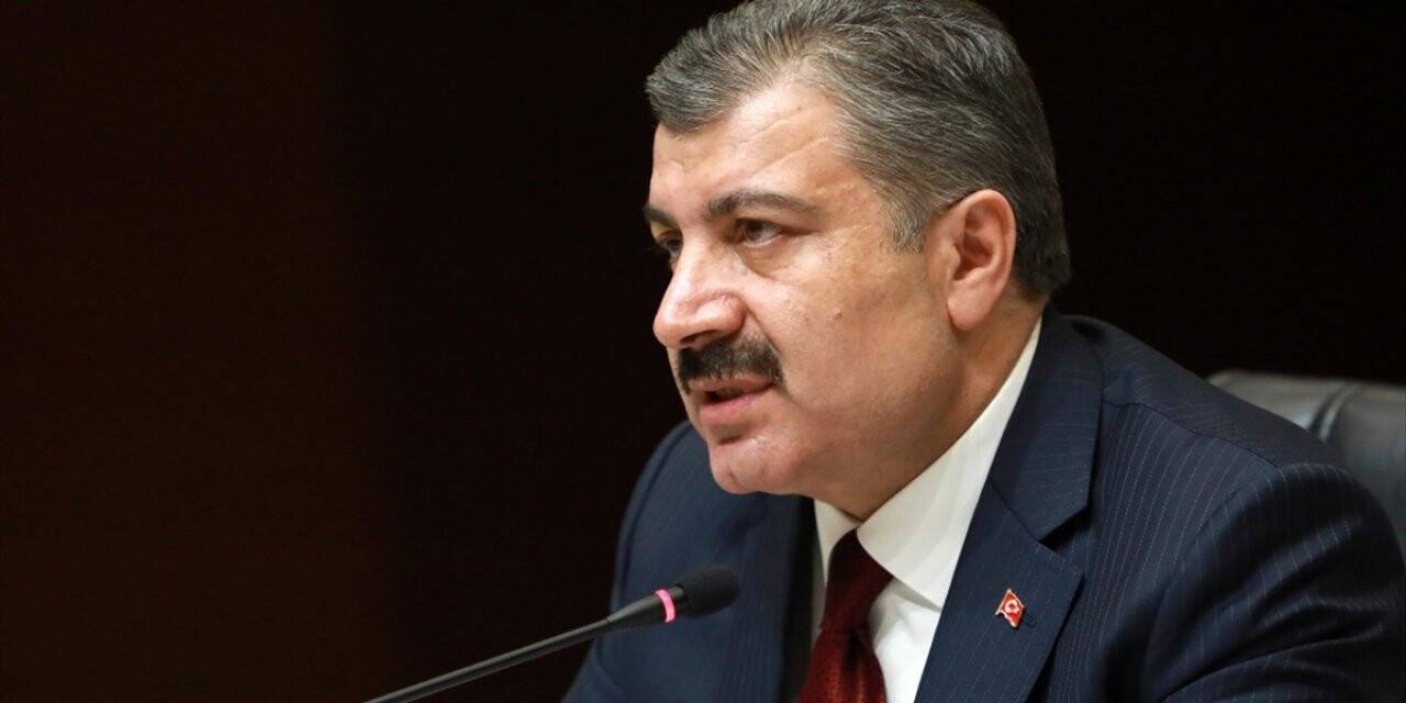 Sağlık Bakanı Koca'dan Sosyal Medyadaki İddialara Yalanlama