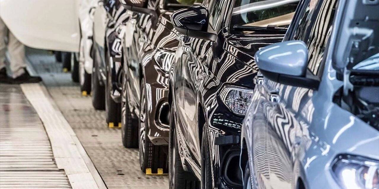 Martta En Fazla İhracatı Otomotiv Endüstrisi Yaptı