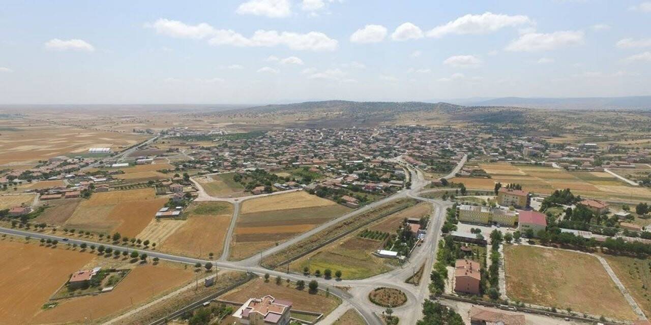 O ilçeye giriş çıkışlar yasaklandı