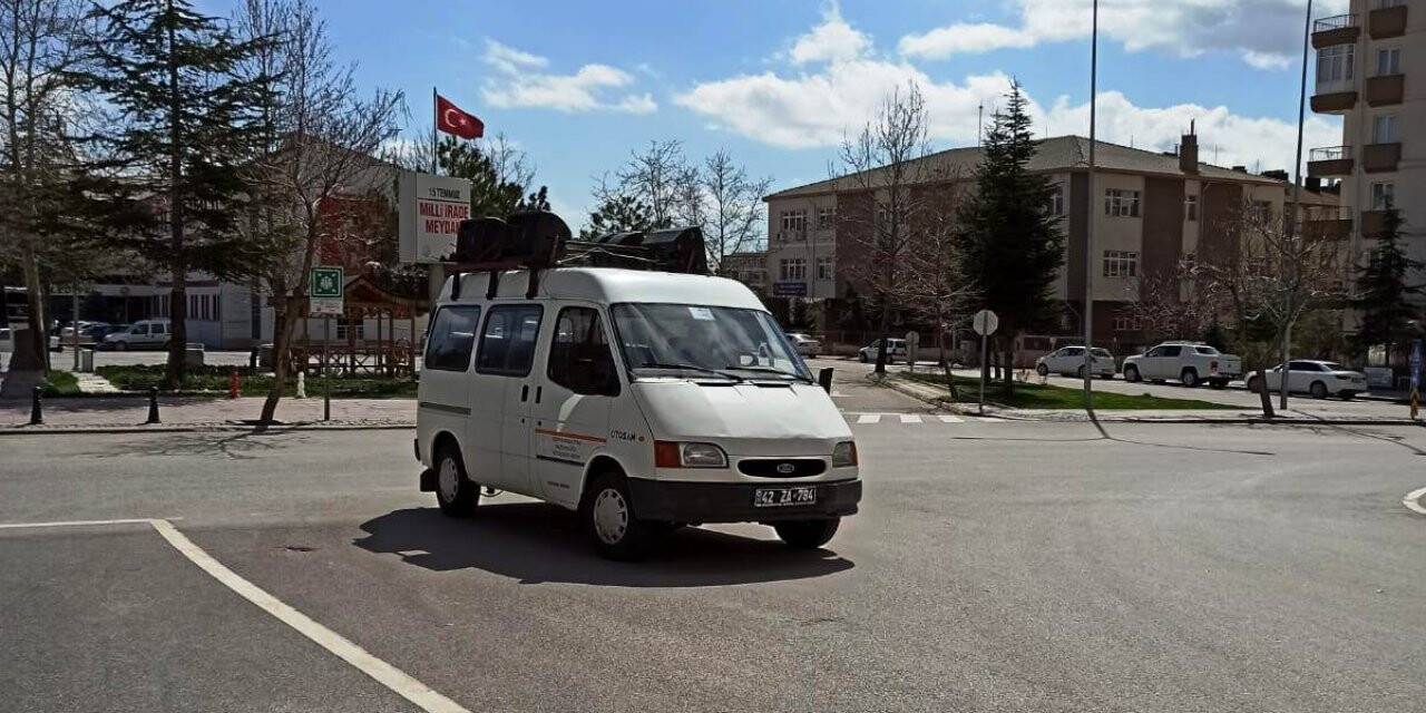 Seydişehir Kaymakamlığından Araçla "evde Kal" Anonsu Yapılıyor
