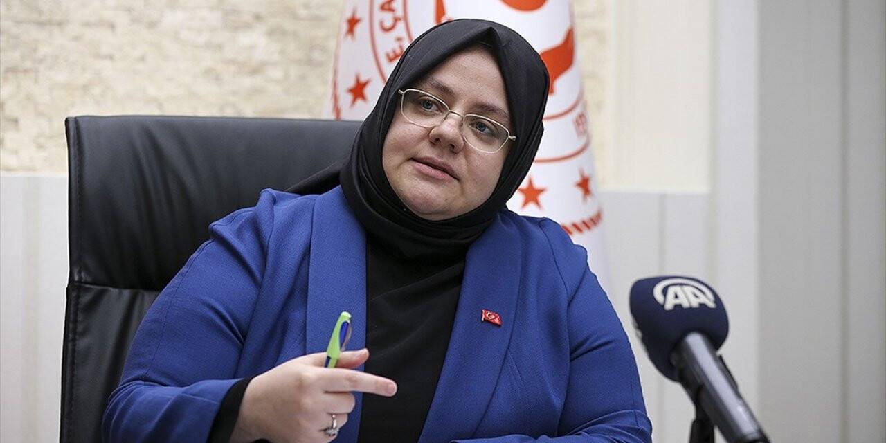 Bakan Zehra Zümrüt Selçuk: Sgk İle Türk Eczacıları Birliği Arasında İlaç Temini İçin Ek Protokol İmzalandı