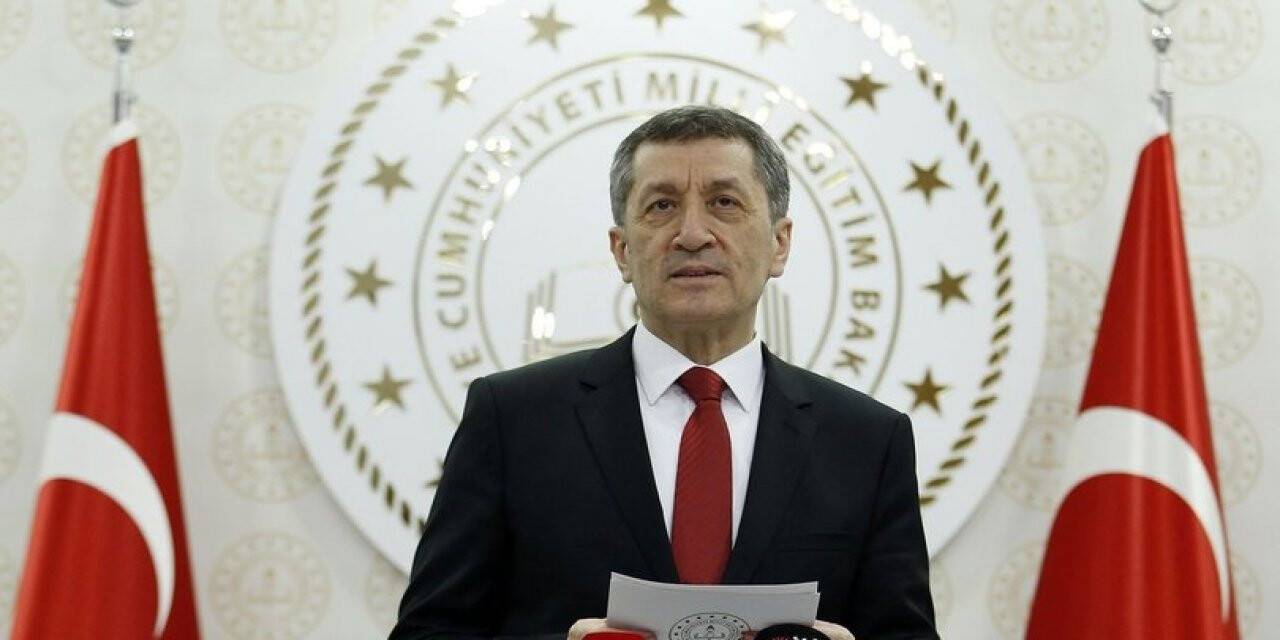 Bakan Selçuk'tan bursluluk sınavı müfredatı açıklaması