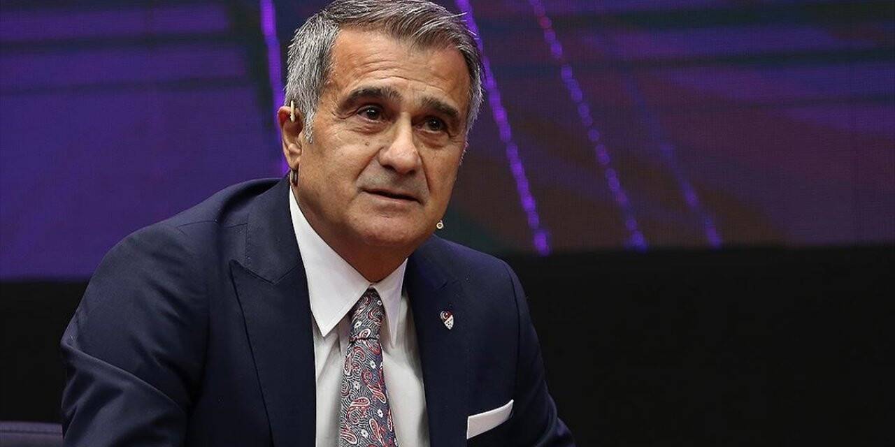 A Milli Futbol Takımı Teknik Direktörü Şenol Güneş'ten 'evde Kalın' Çağrısı