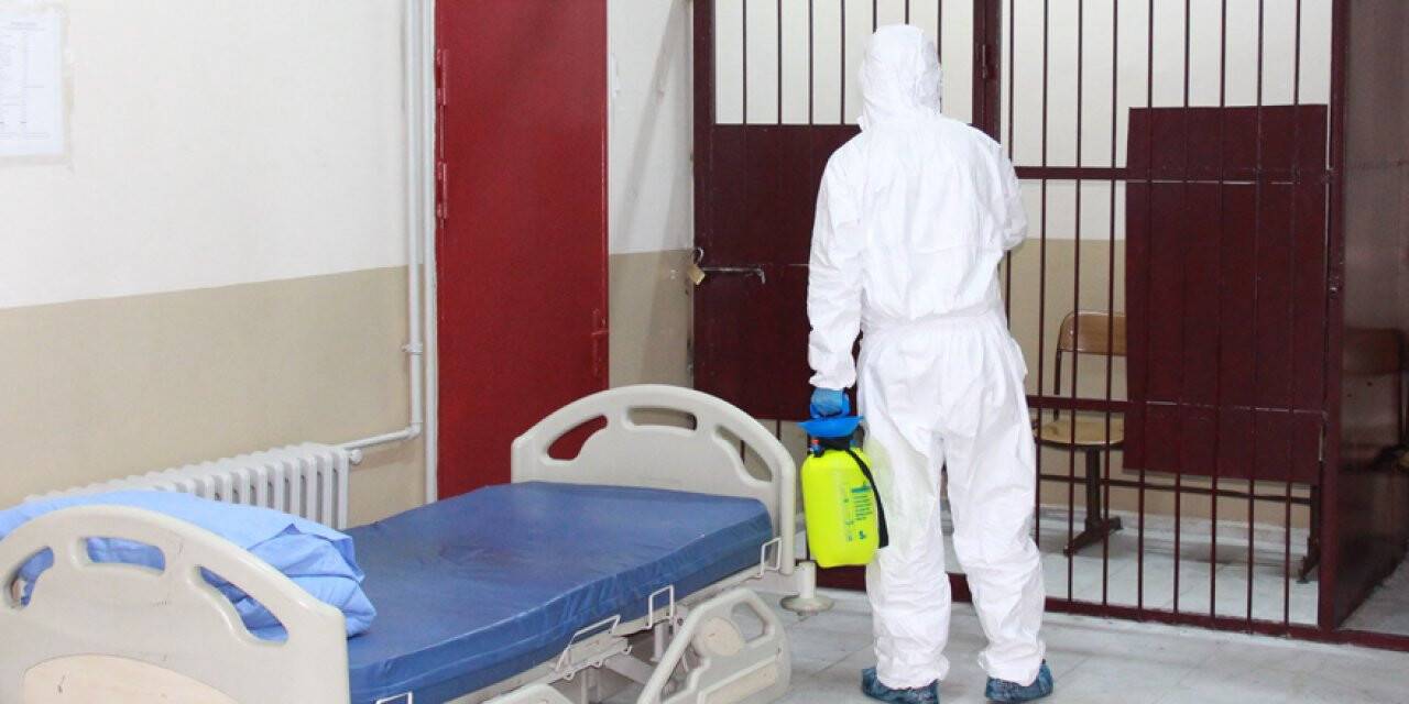 Akşehir Adliyesinde Ve Cezaevinde Sıkı Kovid-19 Önlemleri