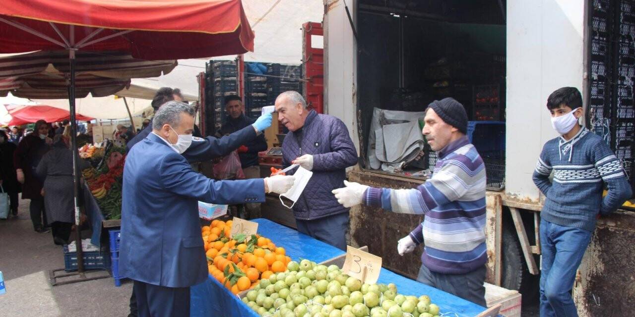 Pazar yerinde yerli esnaf satış yapabilecek