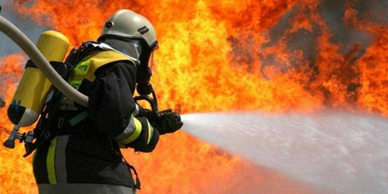 Zonguldak'ta Bir Binada Çıkan Yangında İki Daire Kullanılamaz Hale Geldi