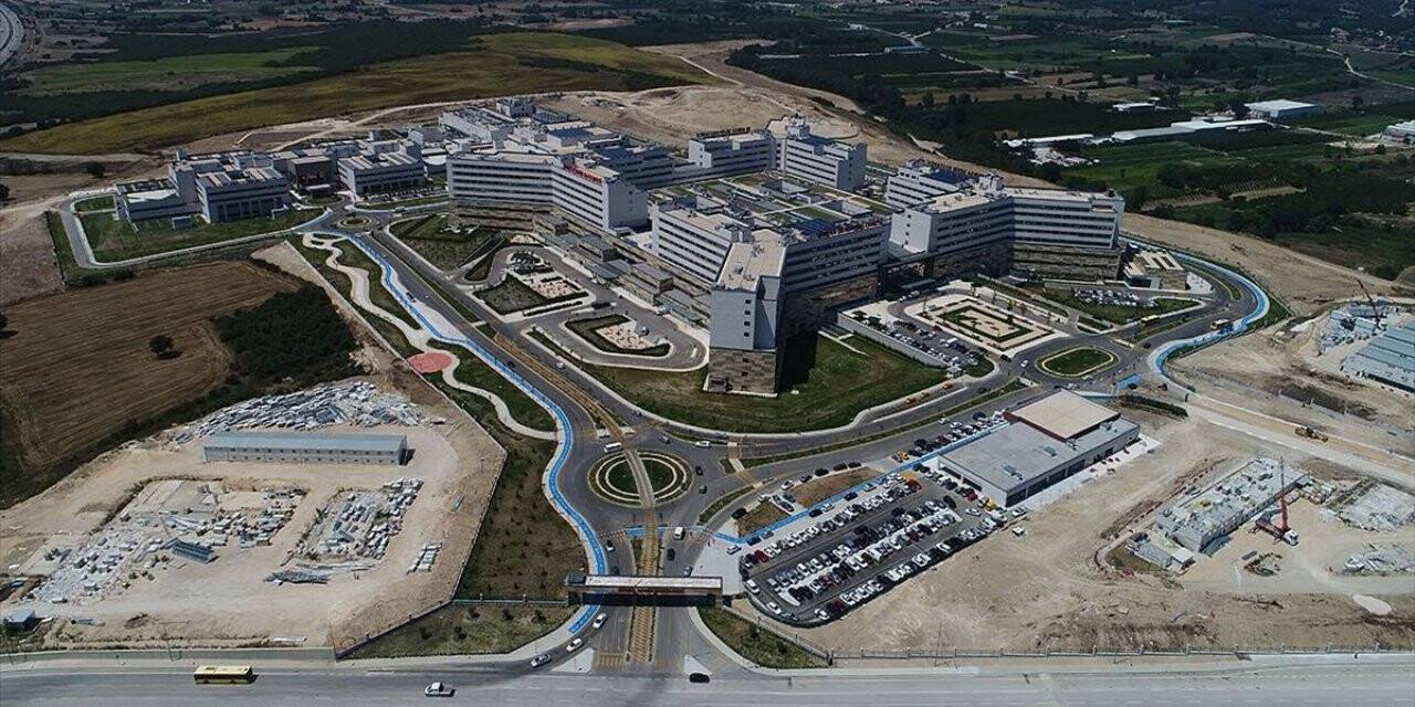 Bursa Şehir Hastanesi Verdiği Hizmetle İleri Sevk Merkezi Konumuna Geldi
