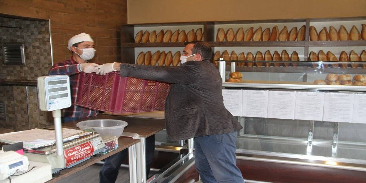 Konyalı Fırıncı, Yaşlıların Ve İhtiyaç Sahiplerinin "ekmek Teknesi" Oldu