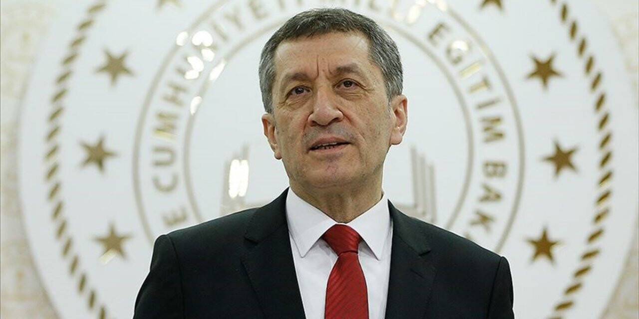 490 soruluk paket öğretmen ve öğrencilerimize sunuldu