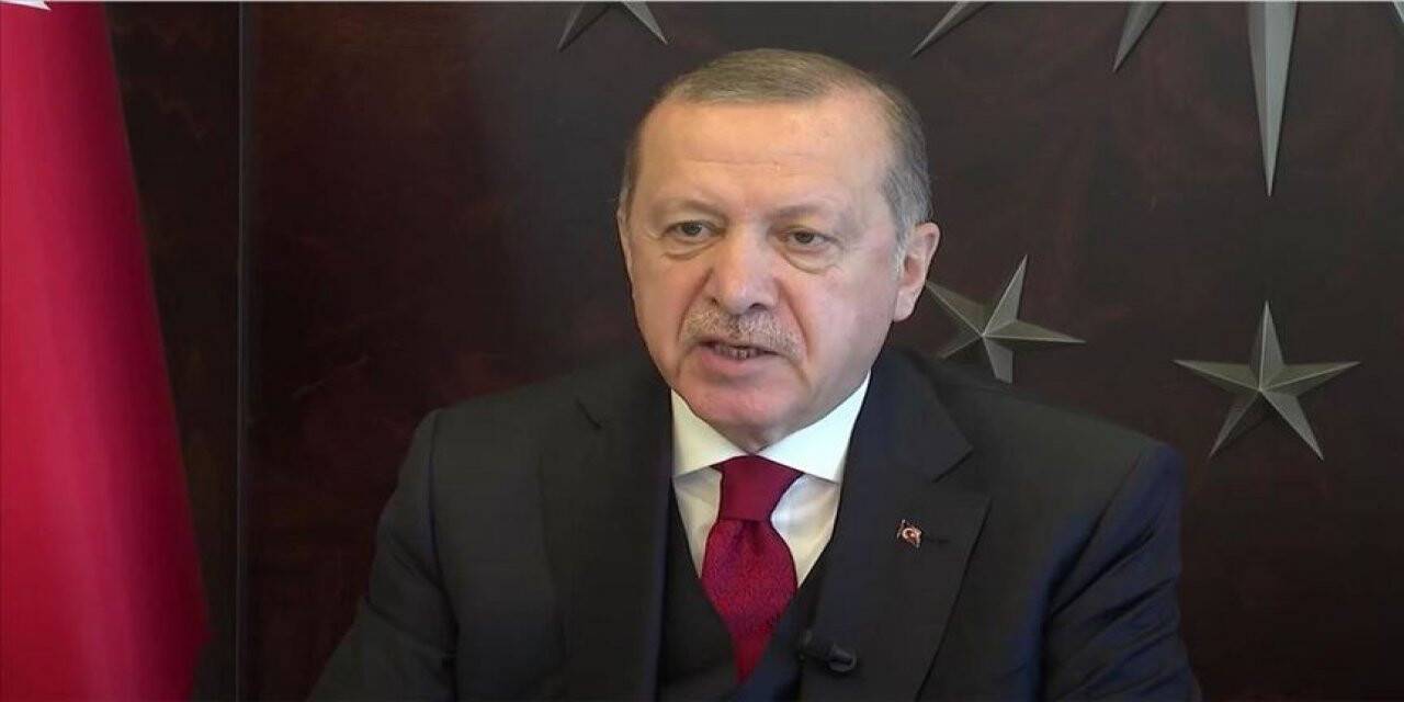 Cumhurbaşkanı Erdoğan: Görünmez düşmana karşı zor bir savaş yürütüyoruz.
