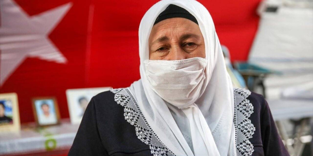 Diyarbakır Annesi Sevdet Demir:oğlum Gelene Kadar Buradayım