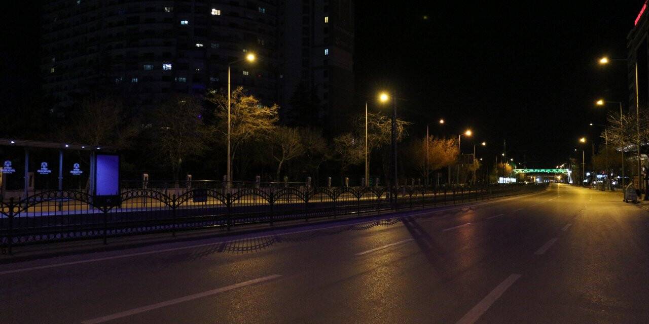 Konya’da cadde ve sokaklar boşaldı