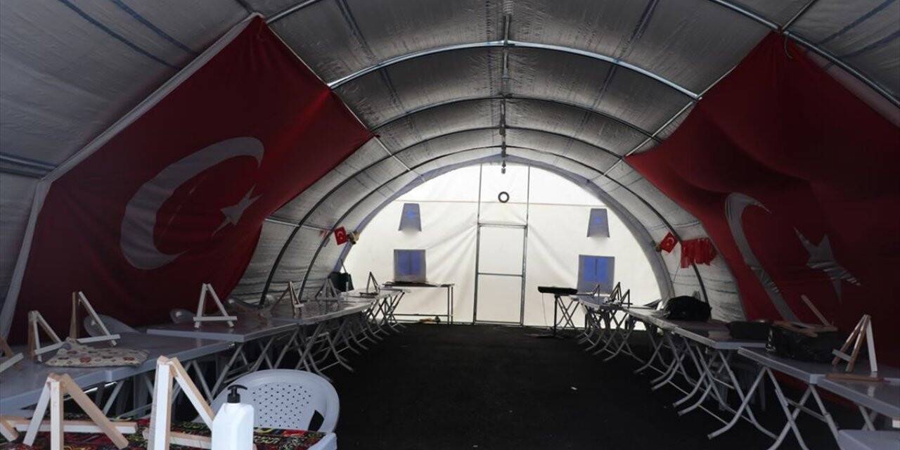 Diyarbakır Anneleri Oturma Eylemini Otelde Sürdürdü