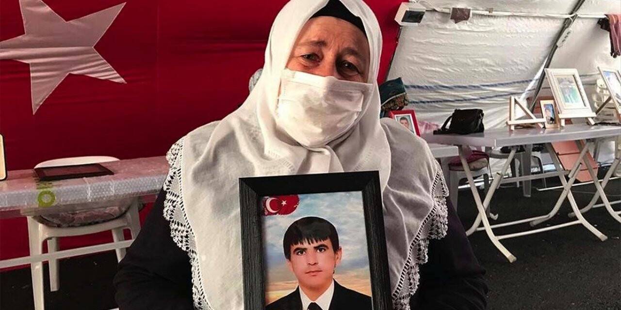 Evlat Nöbetindeki Diyarbakır Annesi Demir: Kaç Gel Oğlum Devlete Teslim Ol