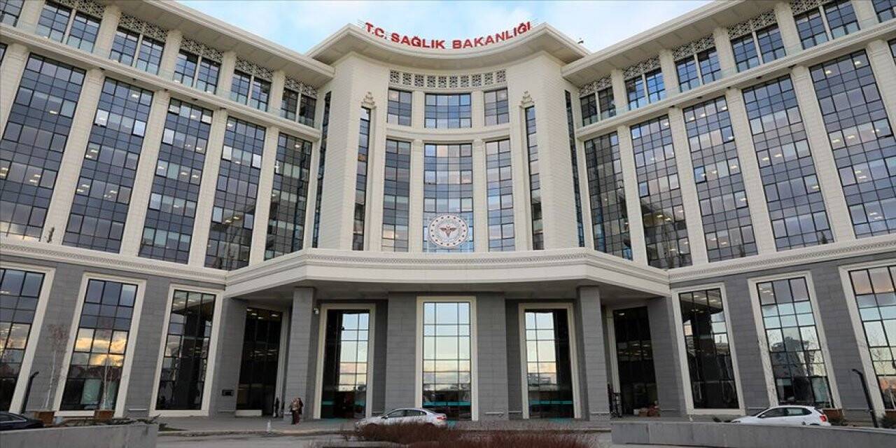 Bugünkü vefat sayısı 98, toplam can kaybı 1296'ya yükseldi