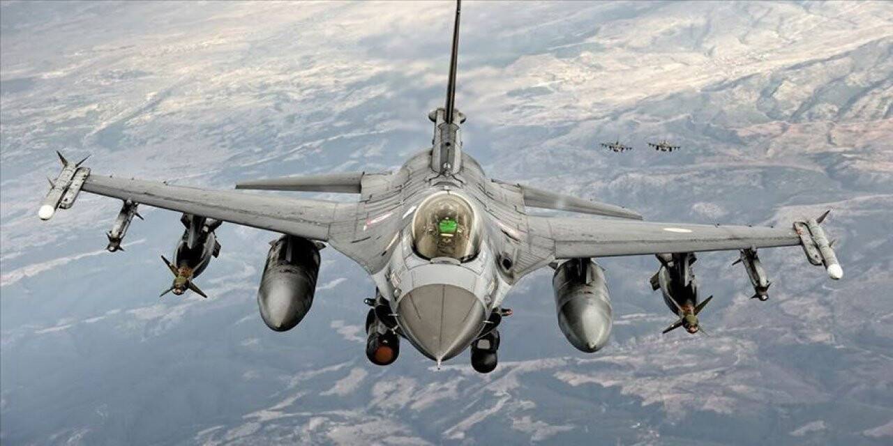 MSB: "Şırnak'ta 2 Terörist Hava Harekatıyla Etkisiz Hale Getirildi"