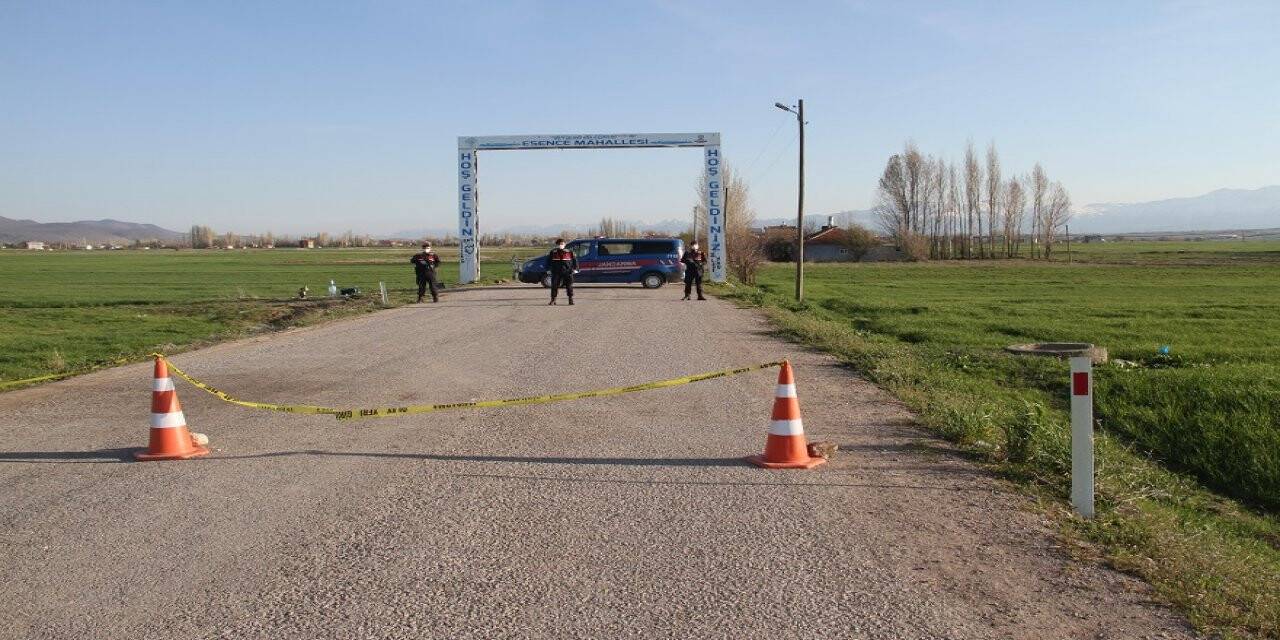 Konya'da Karantinadaki mahallede  Önlemler Sürüyor
