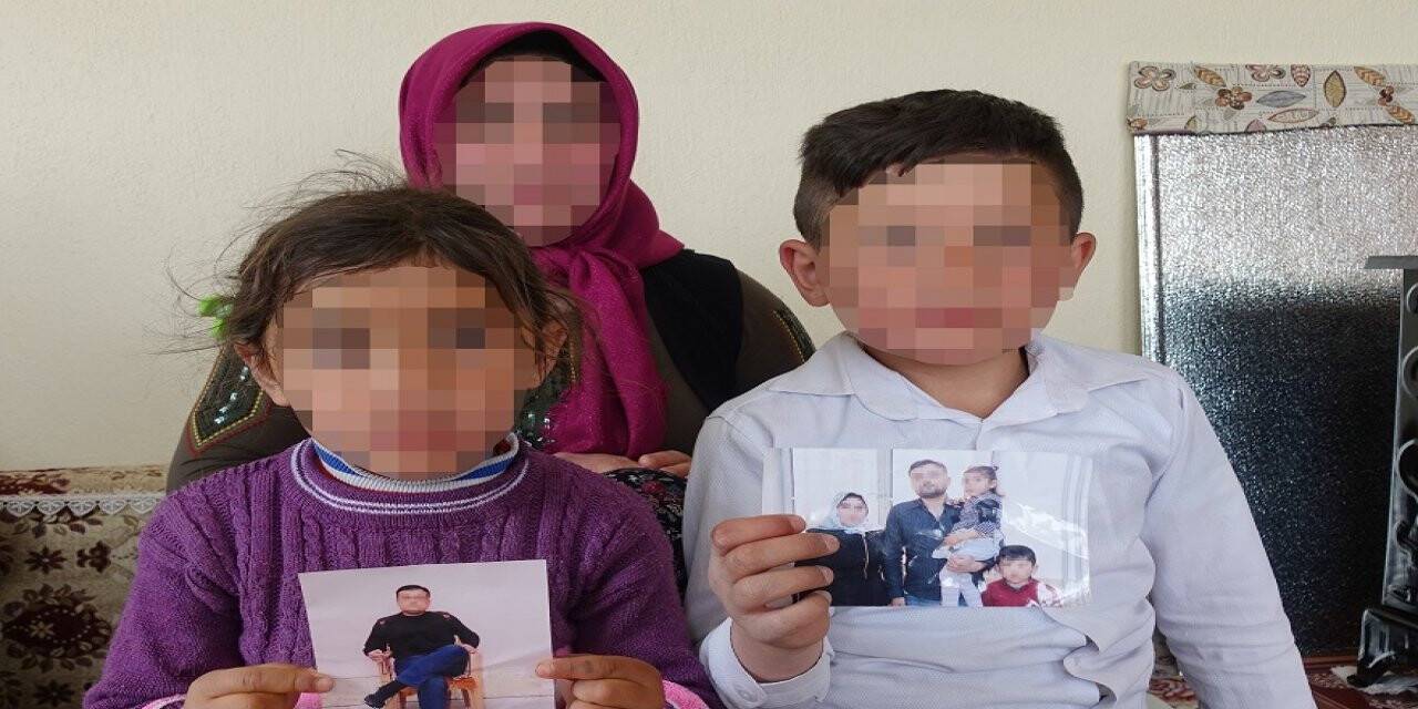 Erken Yaşta Evlenen Kadın İki Çocuğuyla Eşinin Yolunu Gözlüyor
