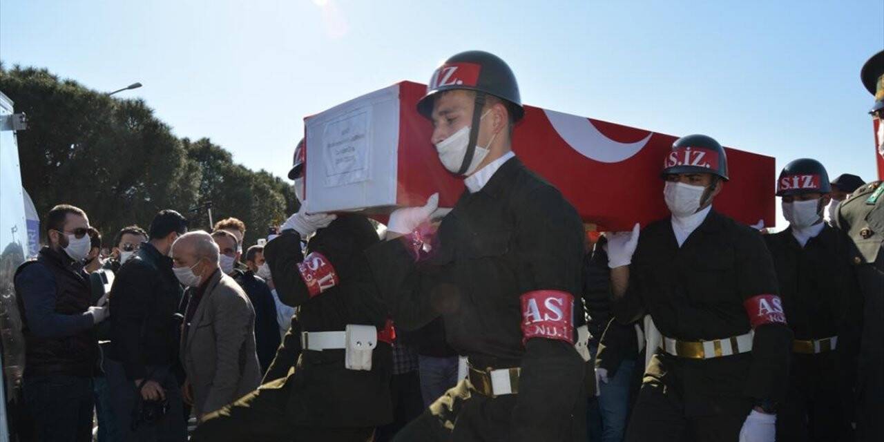 Irak'ın Kuzeyinde Şehit Olan Uzman Çavuş Muhammet Fatih Durhan Toprağa Verildi