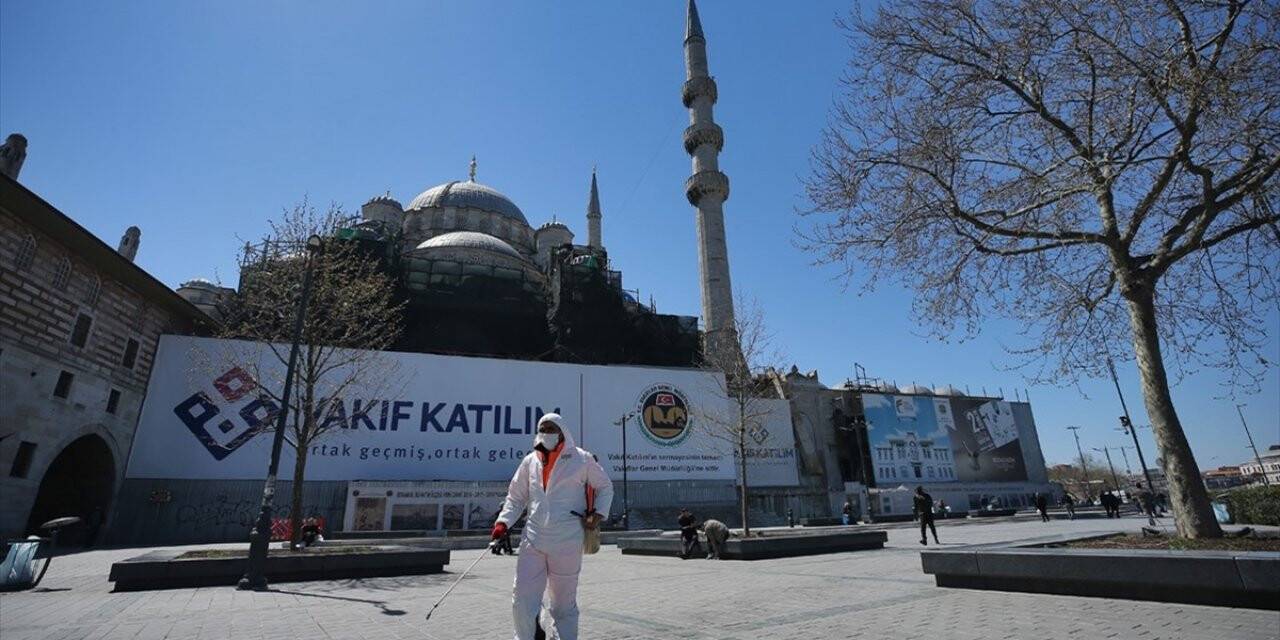 Türkiye'nin Koronavirüsle Mücadelesinde Son 24 Saatte Yaşananlar