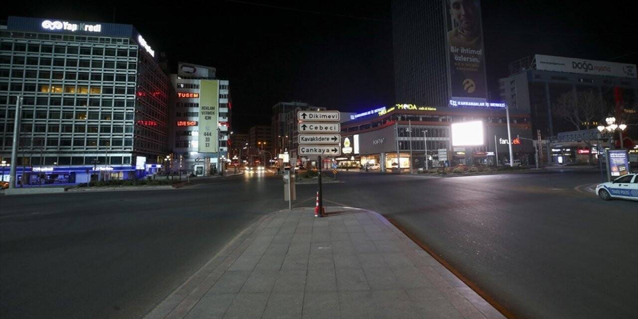 31 İldeki Sokağa Çıkma Kısıtlaması Başladı