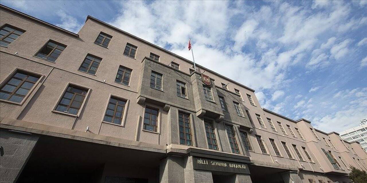 Hakkari'de Nöbet Tuttuğu Sırada Rahatsızlanan Asker Şehit Oldu