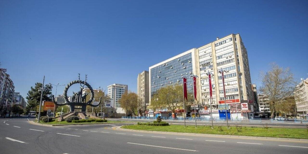 Başkentte Sokağa Çıkma Kısıtlamasının İkinci Günü