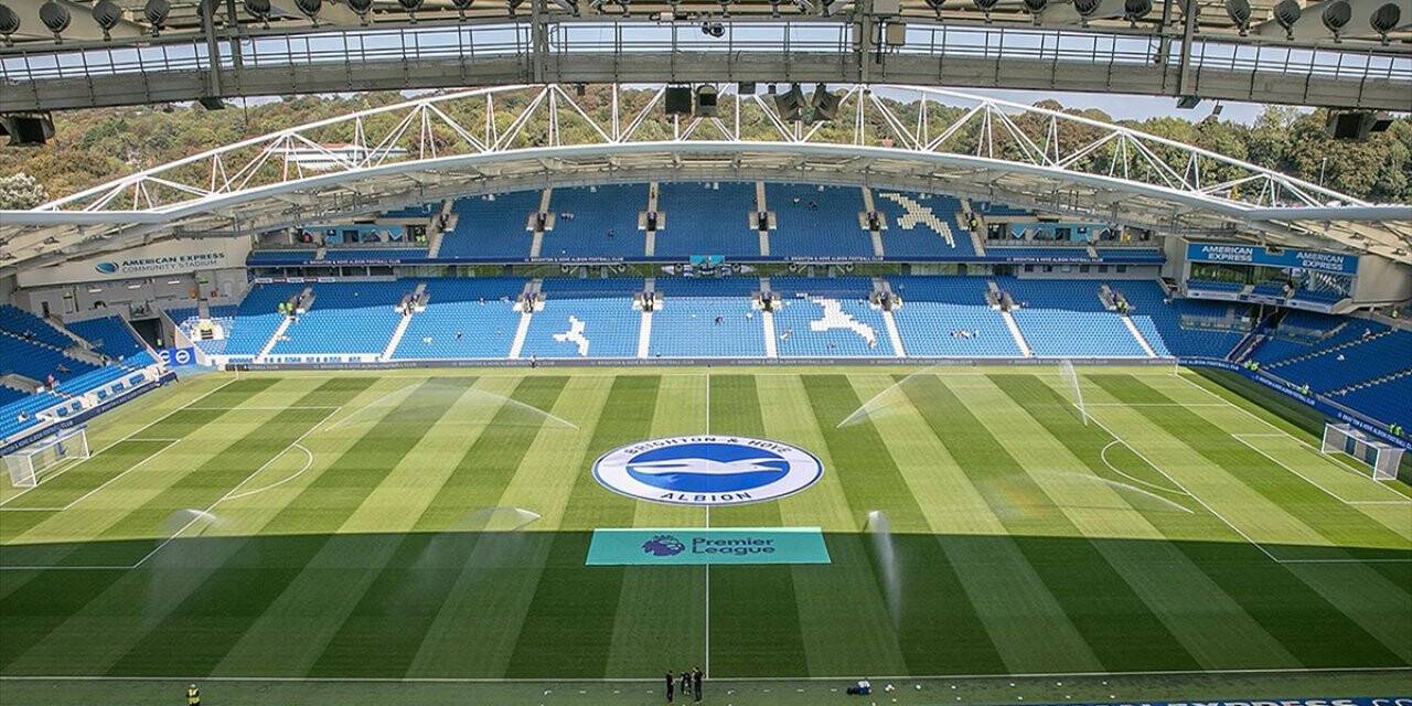 Premier Lig Ekibi Brighton'ın Stadı Koronavirüs Test Merkezine Çevrildi