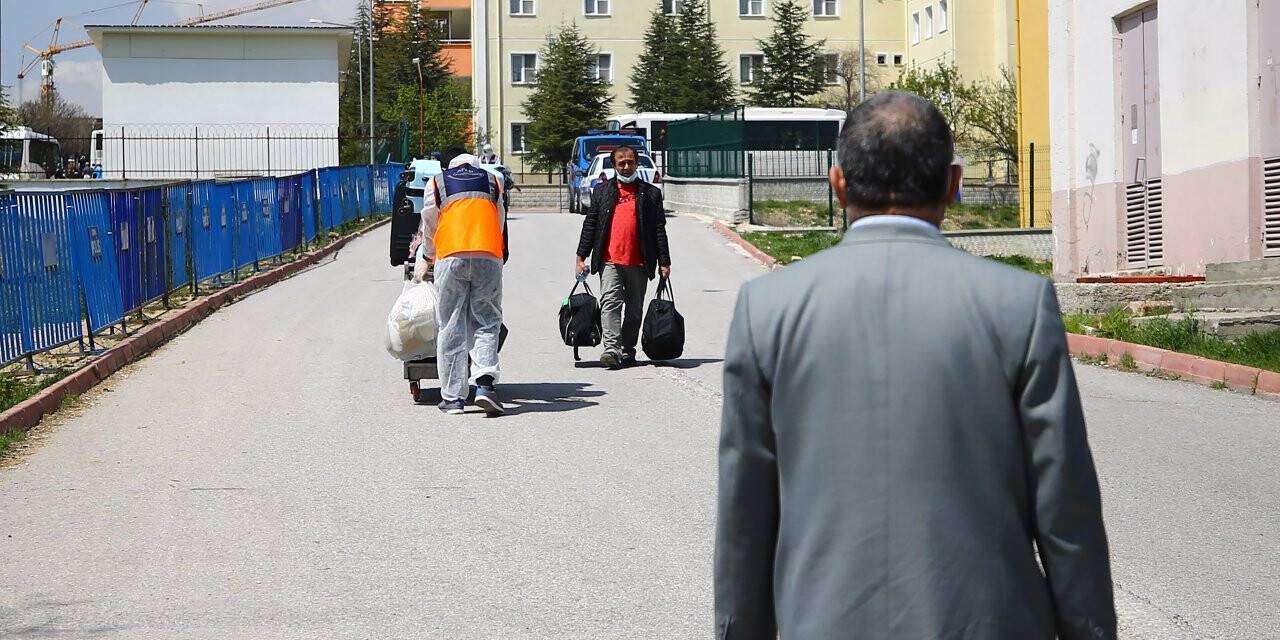 Konya'da Karantinaya Alınanlardan Bazıları Tahliye Edildi