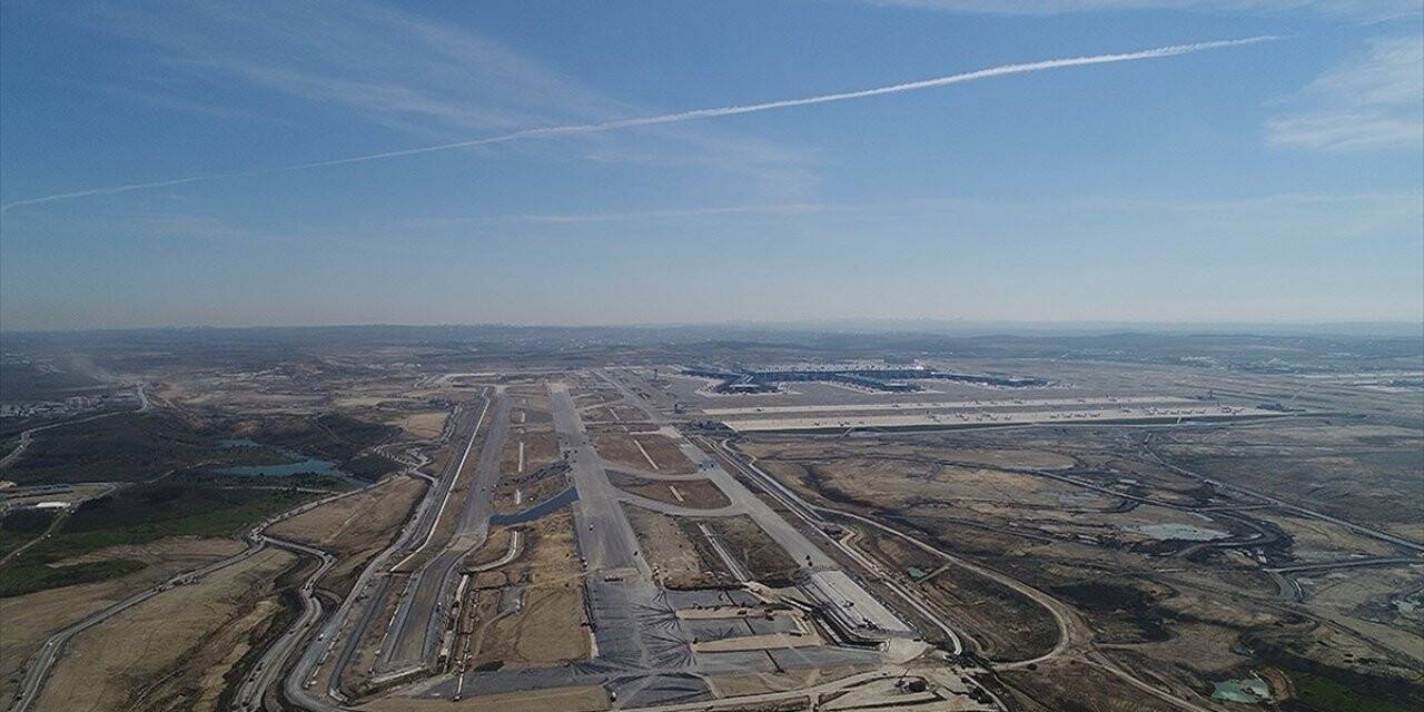 İstanbul Havalimanı'nın 3. Pisti İçin Resmi Başvuru Yapıldı