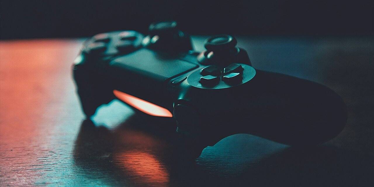 Evde Kalanlar Online Oyunda 'fifa', 'pubg' Ve 'lol'u Tercih Etti