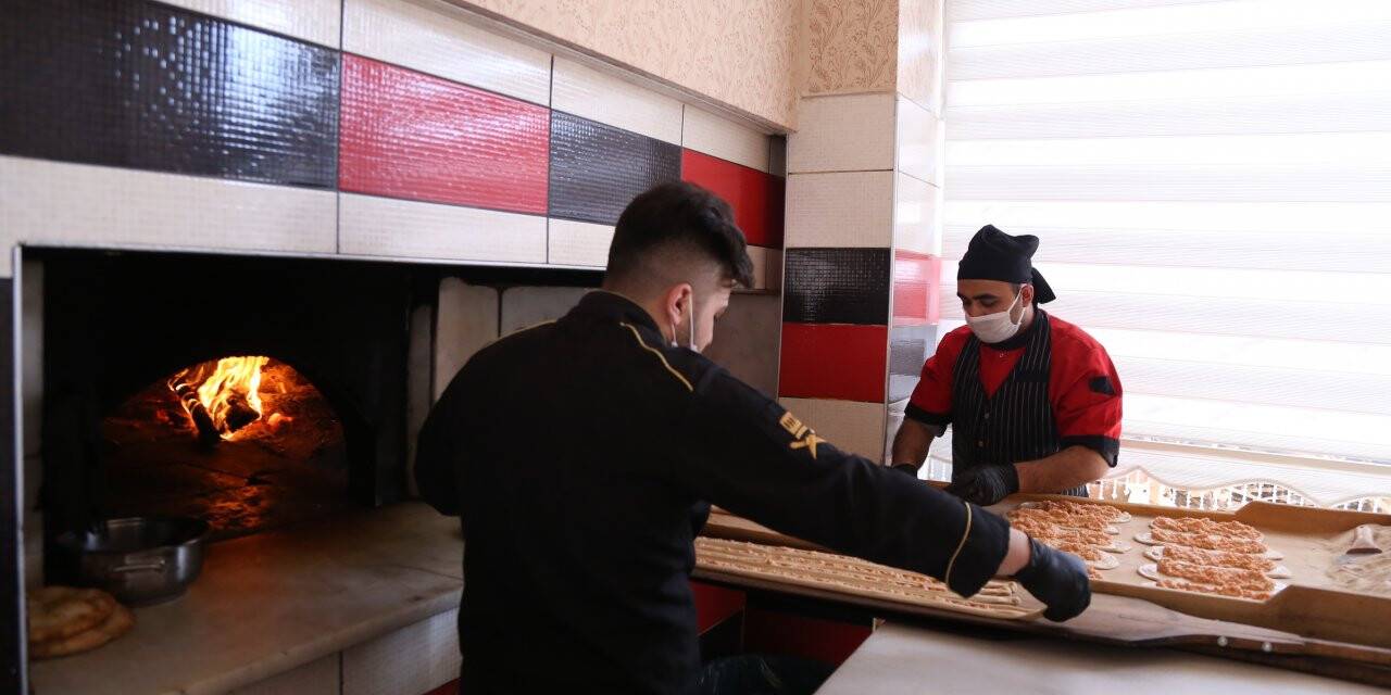 Destek Paketleri Esnafın Yüzünü Güldürüyor